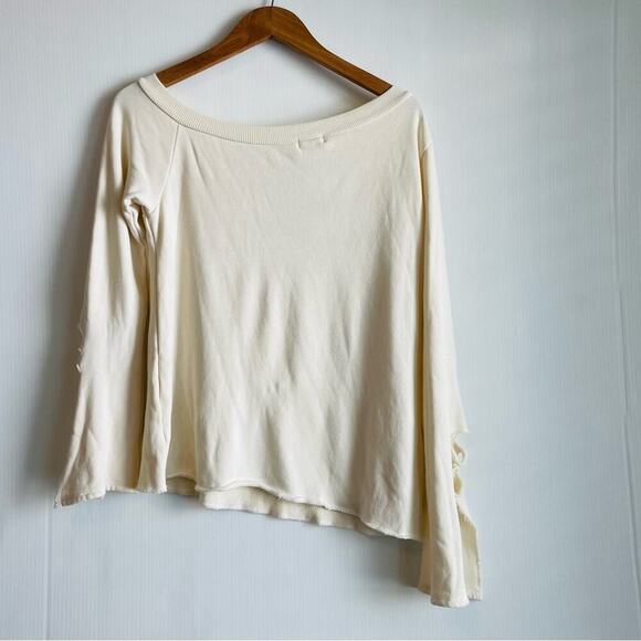 🆕 LAmade Evereve Yvette slash sweatshirt size medium lacrema NWT - Picture 8 of 10